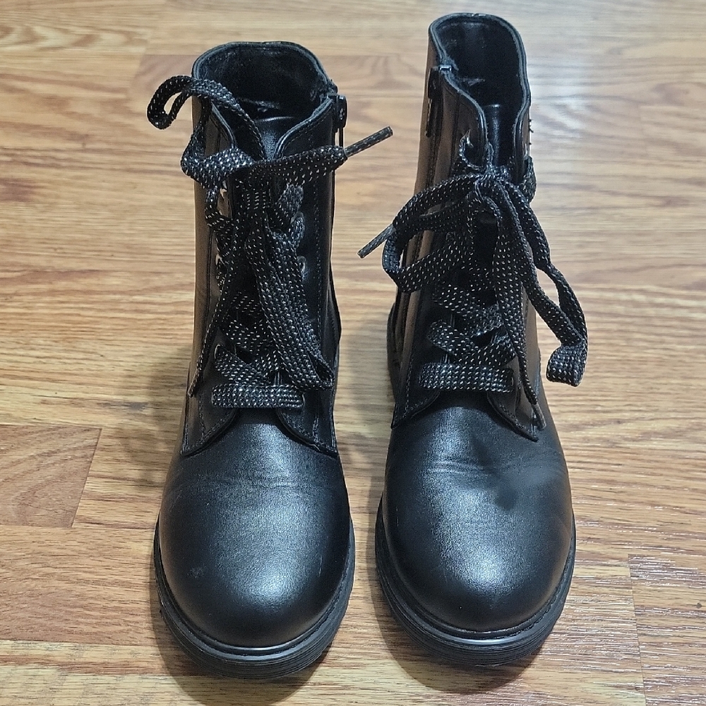 SO Kids Black Lace-Up Boots